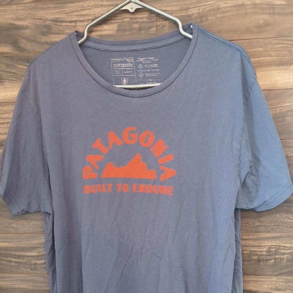 Patagonia Made in USA Graphic T-Shirt Blue XL Slim Fit "Built To Endure"